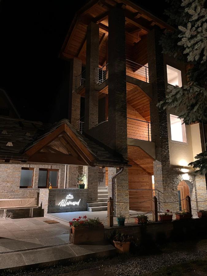 Chalet Allemand Hotel Sauze D'Oulx Exterior photo