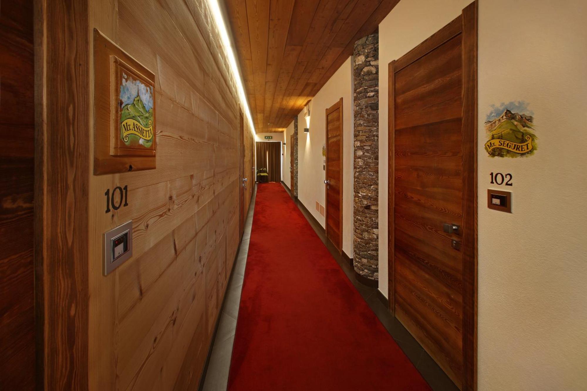 Chalet Allemand Sauze D'Oulx Exterior photo