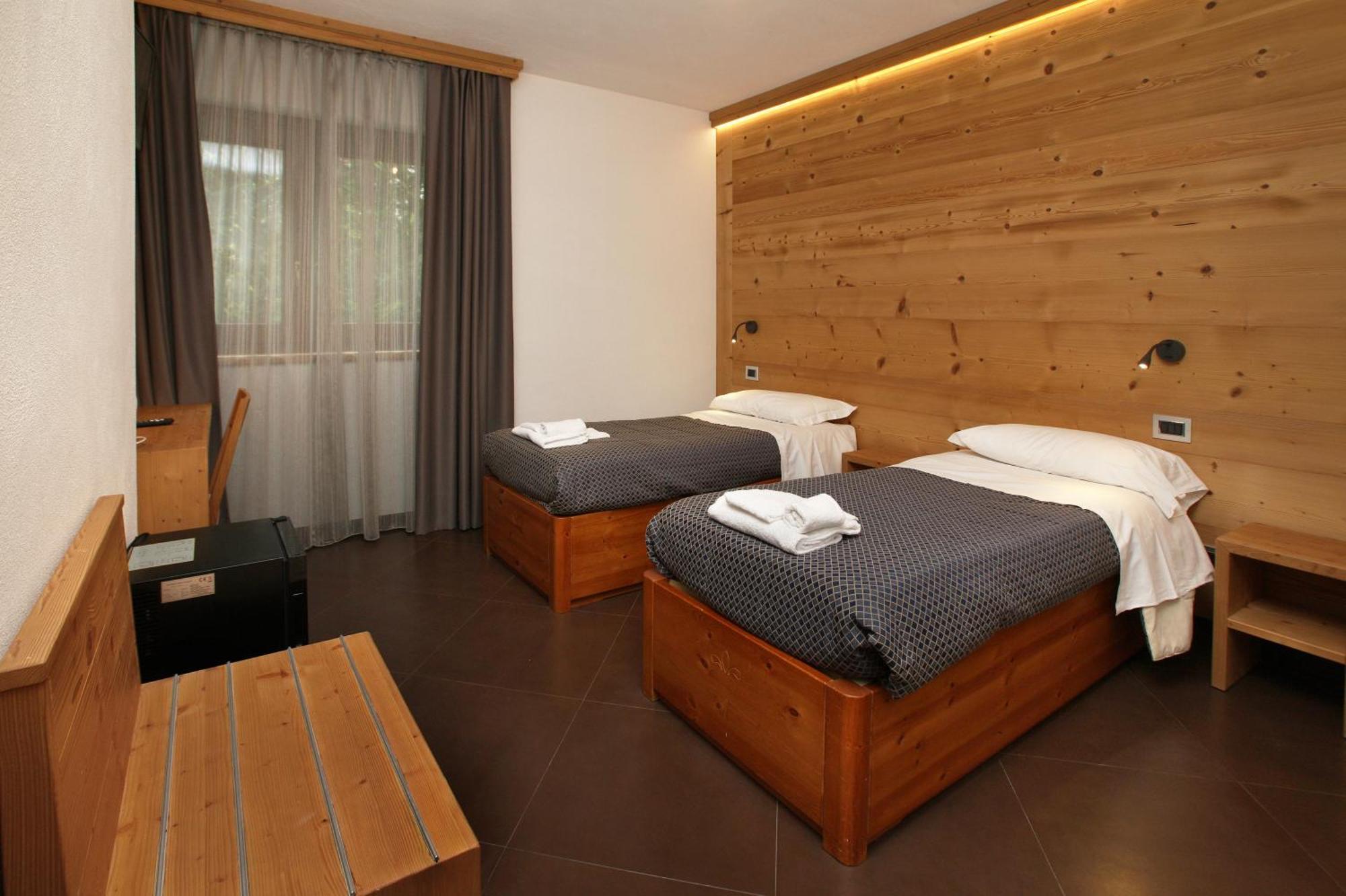 Chalet Allemand Sauze D'Oulx Exterior photo
